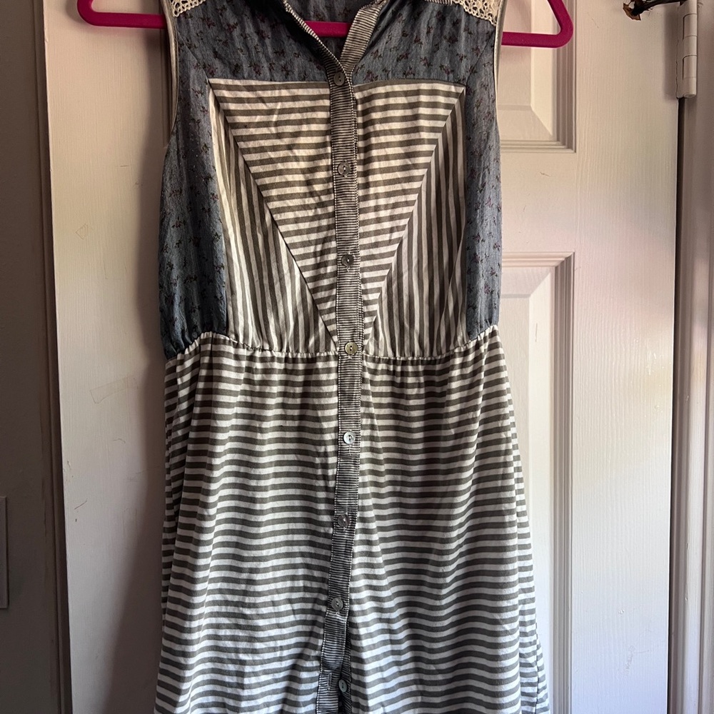 Hem & Thread Blue and Gray Sleeveless Dress